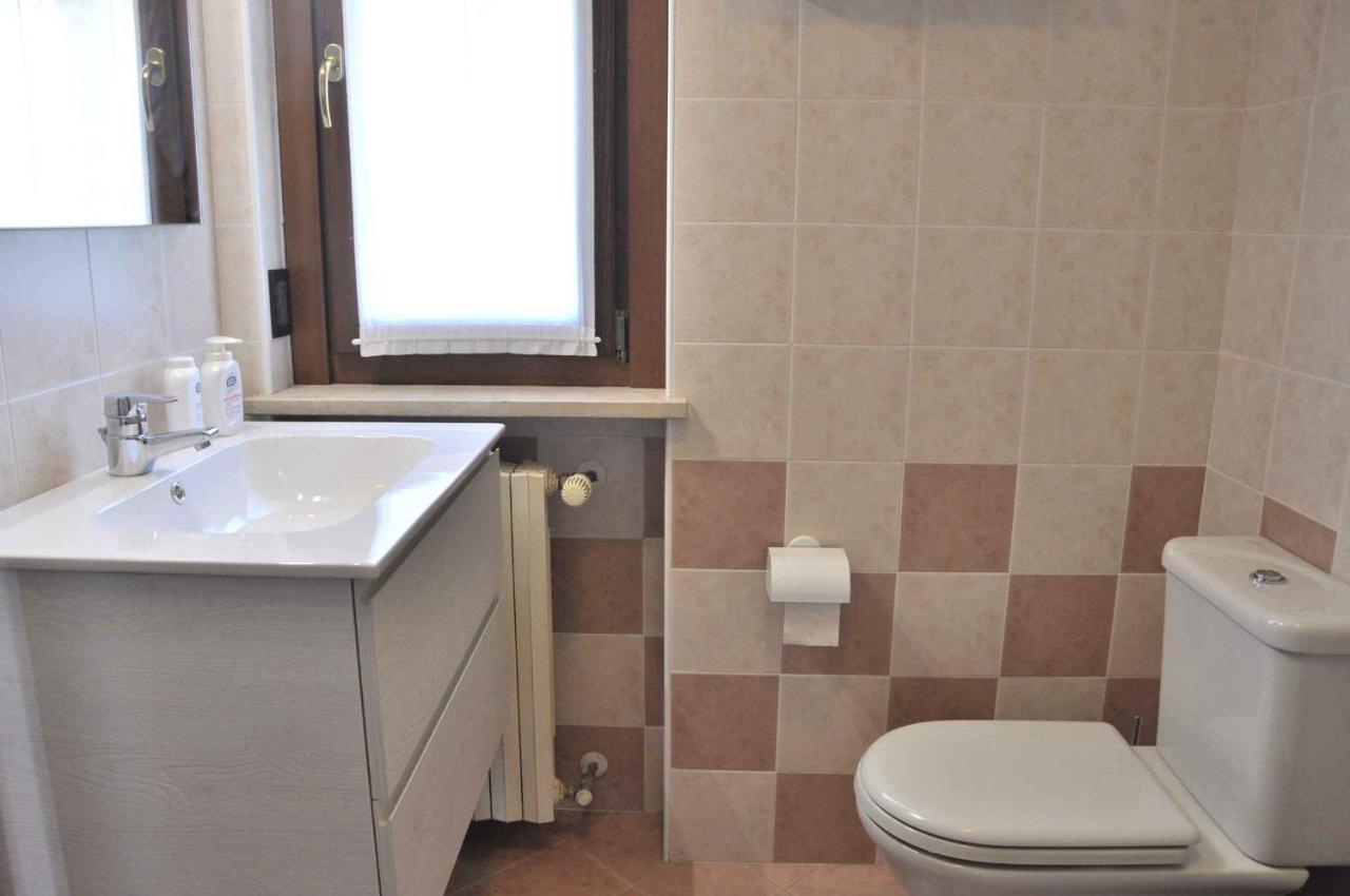 Apartment In Lazise - Gardasee 40851 외부 사진