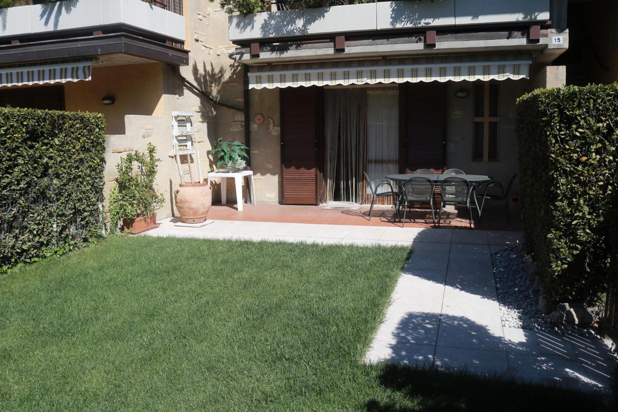Apartment In Lazise - Gardasee 40851 외부 사진