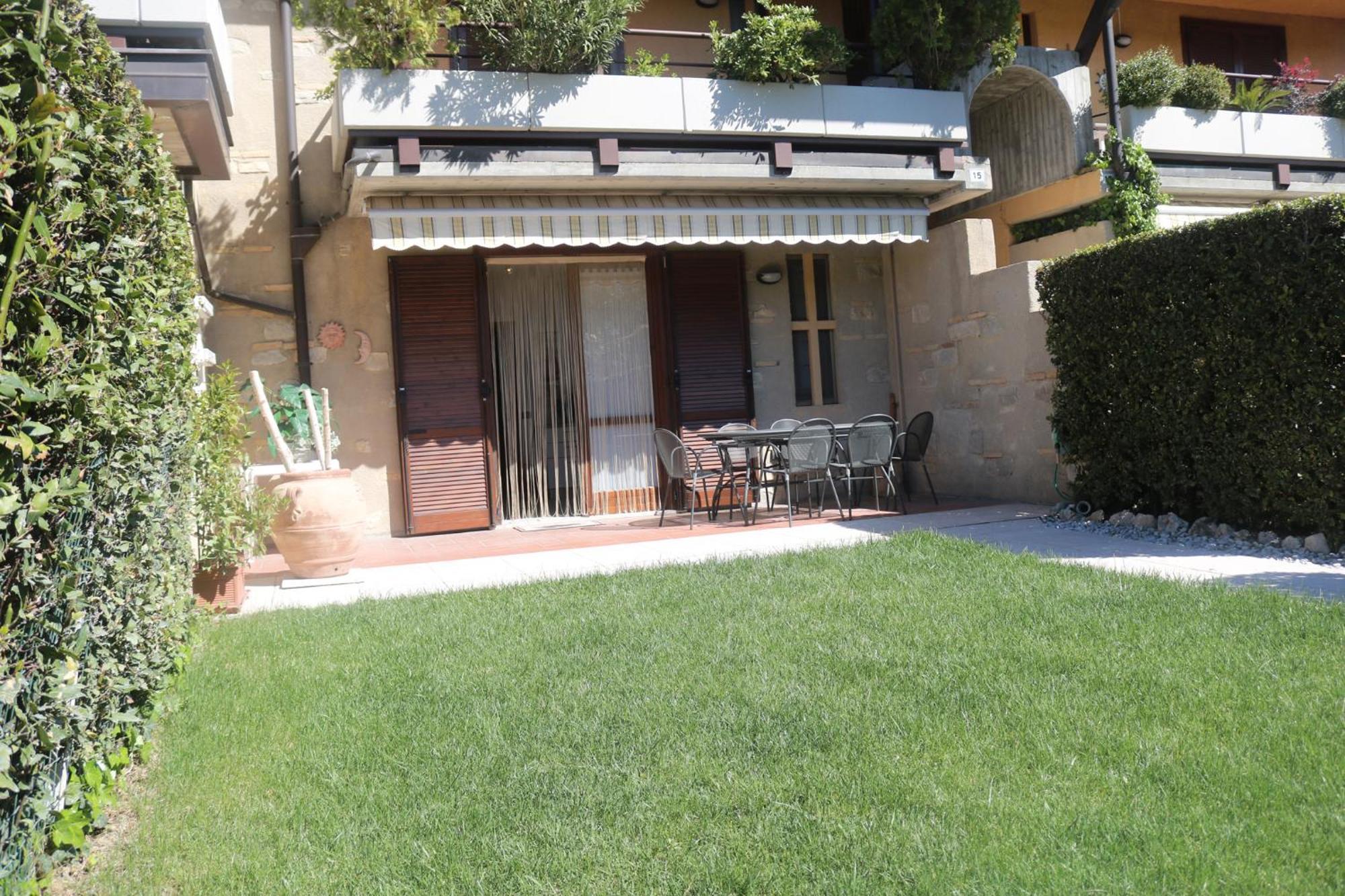 Apartment In Lazise - Gardasee 40851 외부 사진